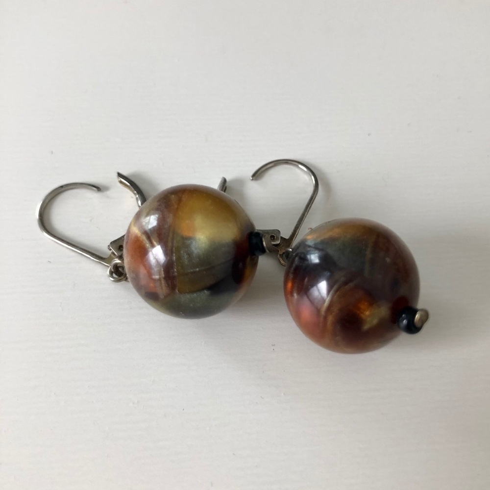 Earthy drop earrings